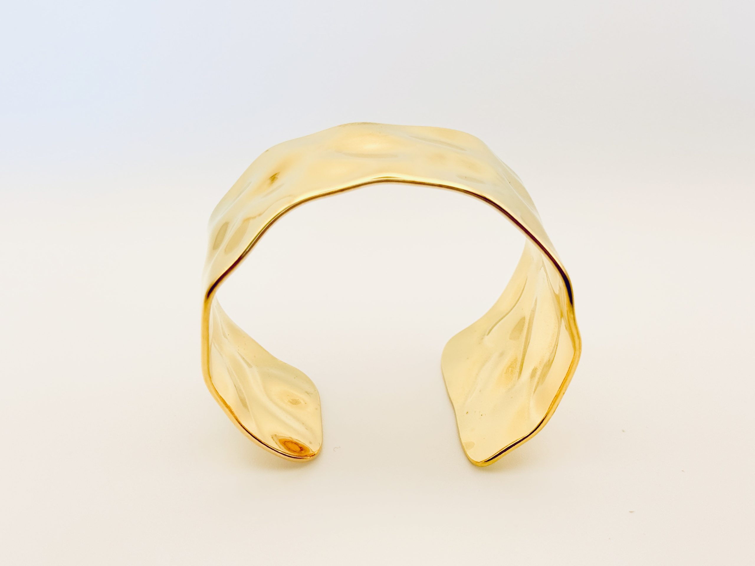 "Golden Pebble" Hammered Cuff Bracelet & Earrings Set - Image 4